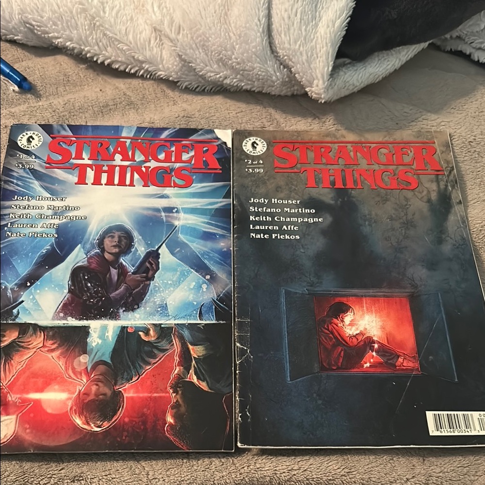 Stranger Things Comic Book Set